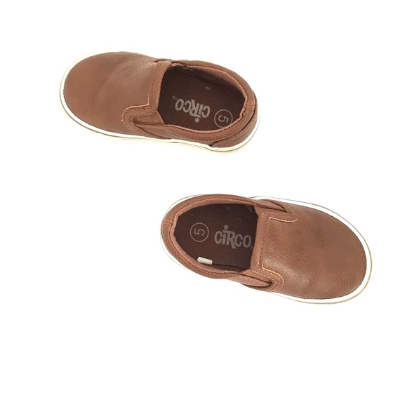 Circo Brown Leather Slip Ons - Picture 3 of 7